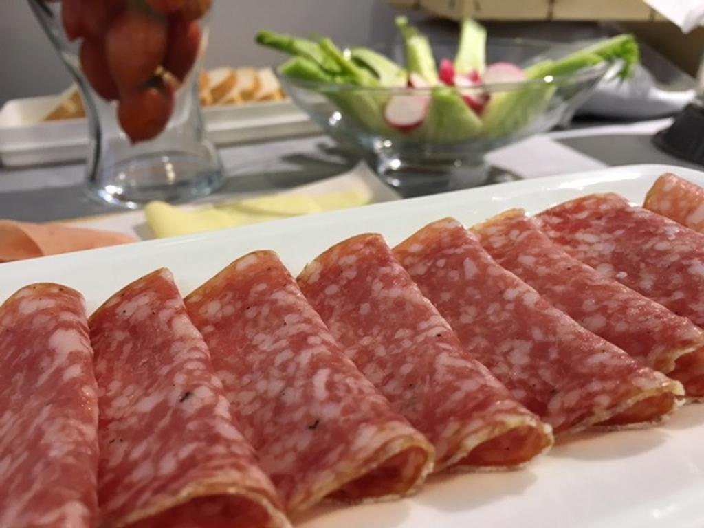 Hotel Byron Solo Per Giovani リッチョーネ エクステリア 写真